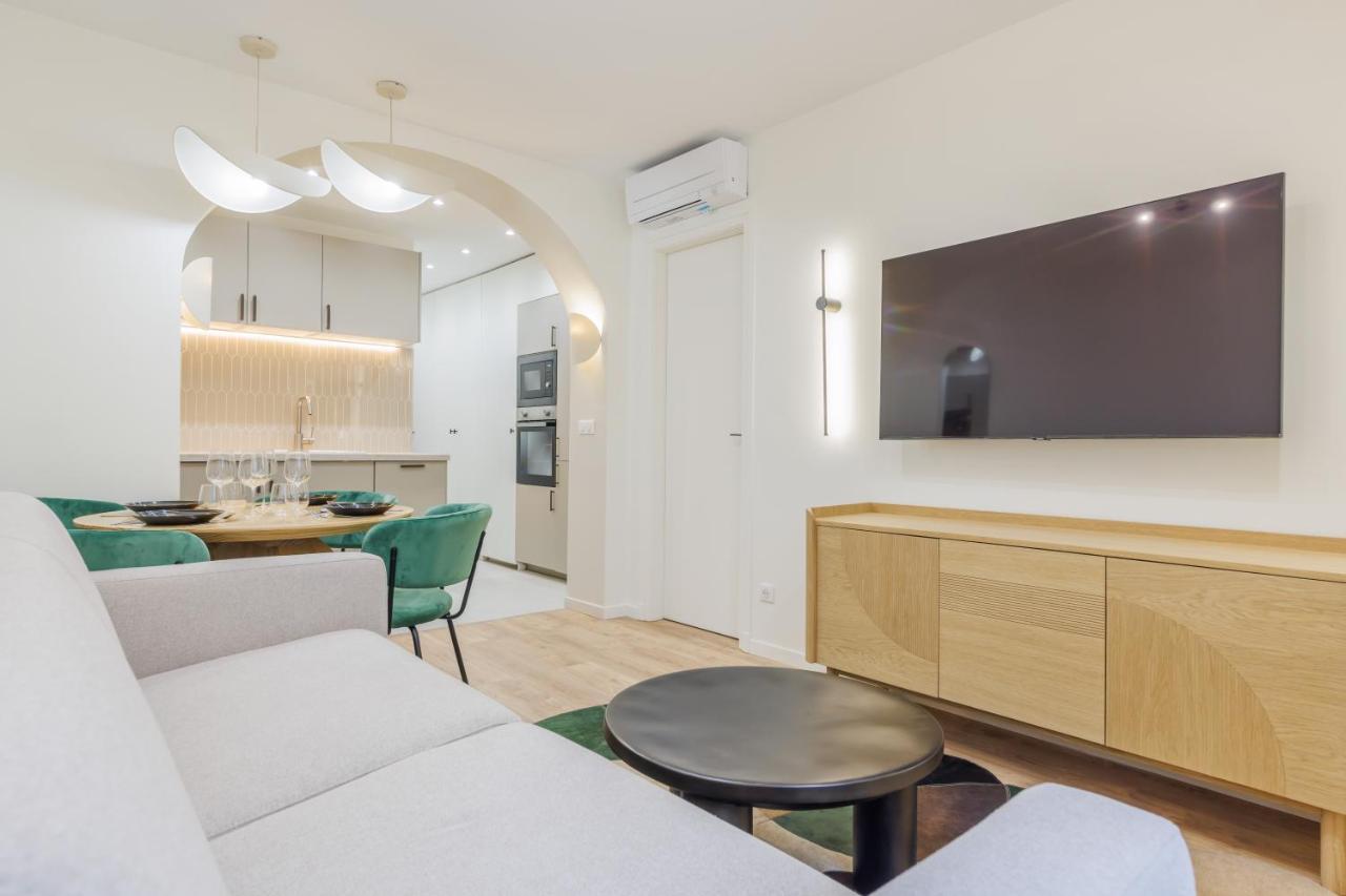 Modern Apartment Near Montmartresacre Coeur باريس المظهر الخارجي الصورة